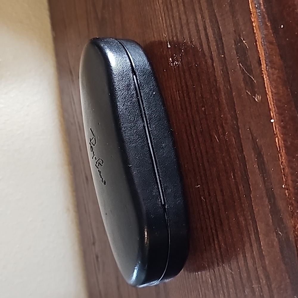 Ray-Ban Eyeglass Hard Case - Picture 4 of 8